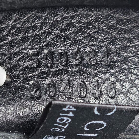 Gucci  Black Leather Portfolio Clutch - Picture 16 of 17